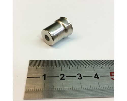 Колпачок антенны магнетрона (h=19 мм, d=14,5 (13 мм), отв. круглое 5 мм)