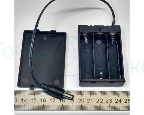 Держатель для 3-x батареек AA с разъемом и выключателем (Корпус,отсек для 3-х батареек AA)