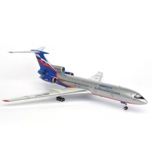 Сборная модель ZVEZDA Российский авиалайнер ТУ-154М, 1/144