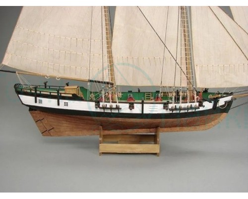 Сборная картонная модель Shipyard балтиморский клипер Berbice в верфи Quay-Portt 1780 г (№38), 1/96
