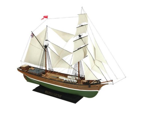 Сборная модель ZVEZDA Бригантина, подарочный набор, 1/100 Сборная модель ZVEZDA Бригантина, подарочный набор, 1/100