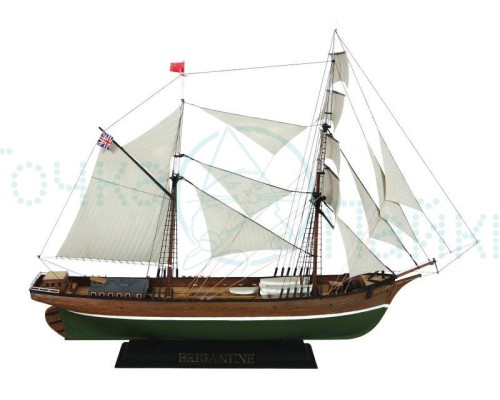 Сборная модель ZVEZDA Бригантина, подарочный набор, 1/100 Сборная модель ZVEZDA Бригантина, подарочный набор, 1/100