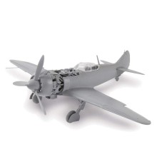 Сборная модель ZVEZDA Советский истребитель Ла-5ФН, 1/48