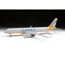 Сборная модель ZVEZDA Грузовой самолет нового поколения Ту-204-100С, 1/144