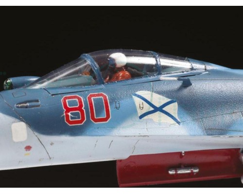 Сборная модель ZVEZDA Российский палубный истребитель Су-33, 1/72 Сборная модель ZVEZDA Российский палубный истребитель Су-33, 1/72