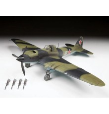 Сборная модель ZVEZDA Советский штурмовик "Ил-2" обр. 1942 года, 1/48