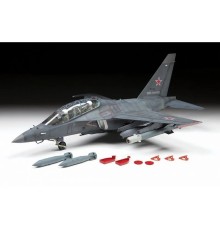 Сборная модель ZVEZDA Российский лёгкий бомбардировщик Як-130, 1/48
