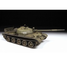 Сборная модель ZVEZDA Советский основной боевой танк Т-62, 1/35